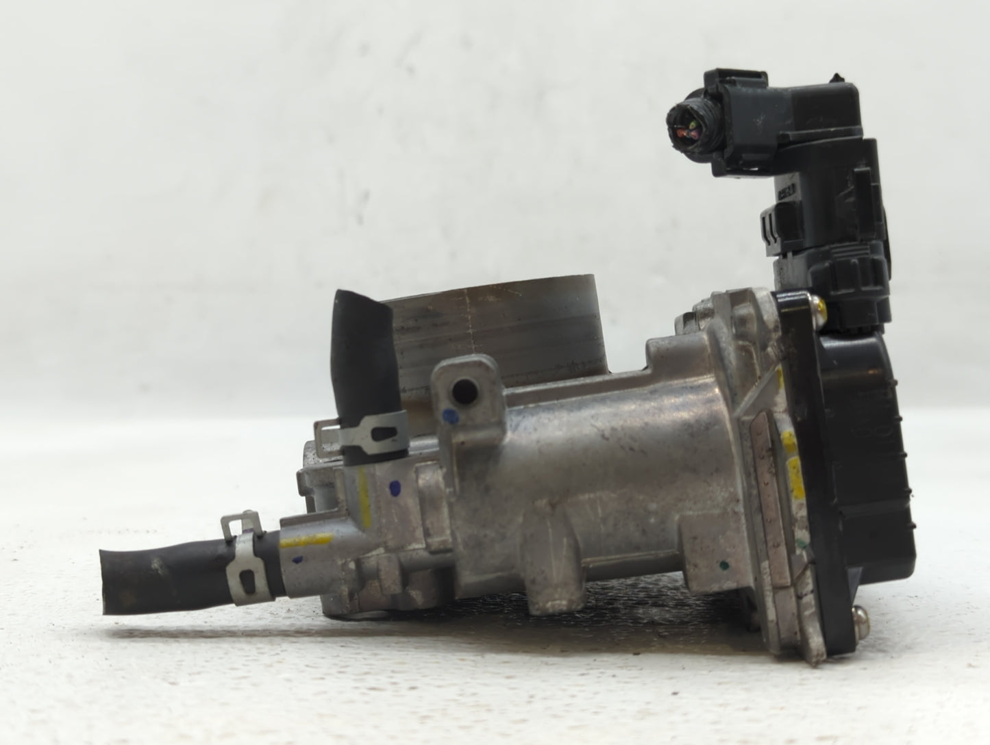 2016-2022 Honda Civic Throttle Body P/N:GMH1A Fits Fits 2016 2017 2018 2019 2020 2021 2022 OEM Used Auto Parts - Oemusedauto