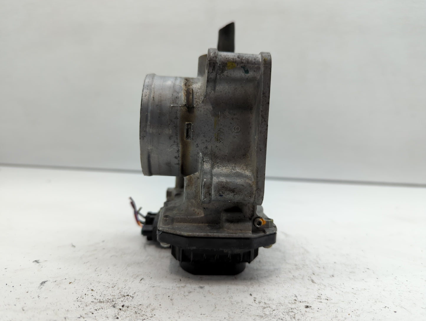 2016-2022 Honda Civic Throttle Body P/N:GMH1A M101111 Fits Fits 2016 2017 2018 2019 2020 2021 2022 OEM Used Auto Parts - Oem