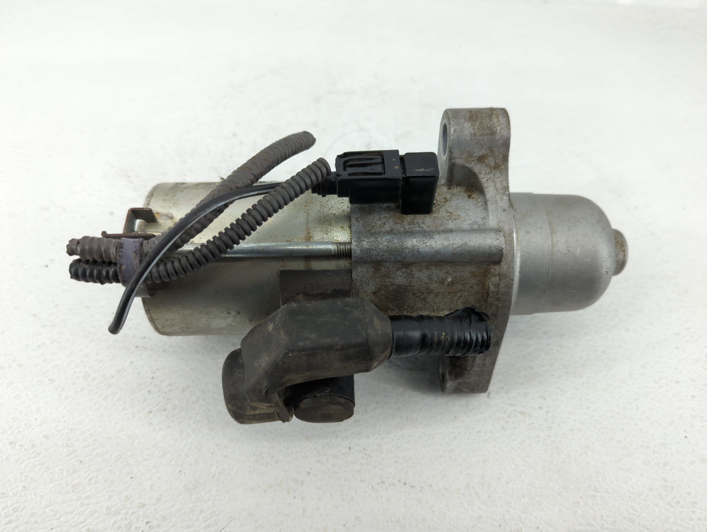 2016-2017 Honda Civic Car Starter Motor Solenoid OEM P/N:SM-75009 SM-75000 Fits Fits 2016 2017 2020 OEM Used Auto Parts - Oe