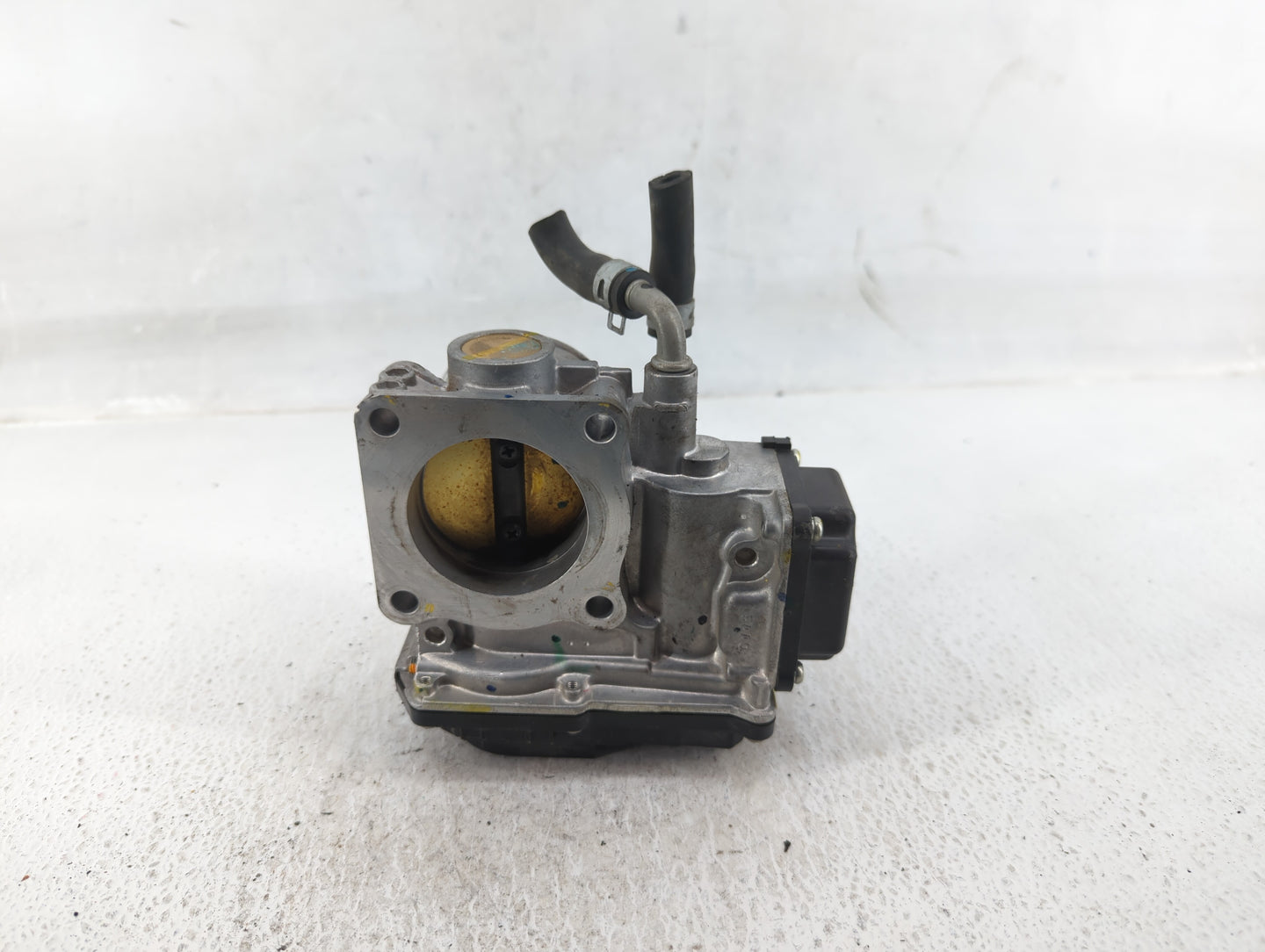 2016-2022 Honda Civic Throttle Body P/N:M22850323863 Fits Fits 2016 2017 2018 2019 2020 2021 2022 OEM Used Auto Parts - Oemu