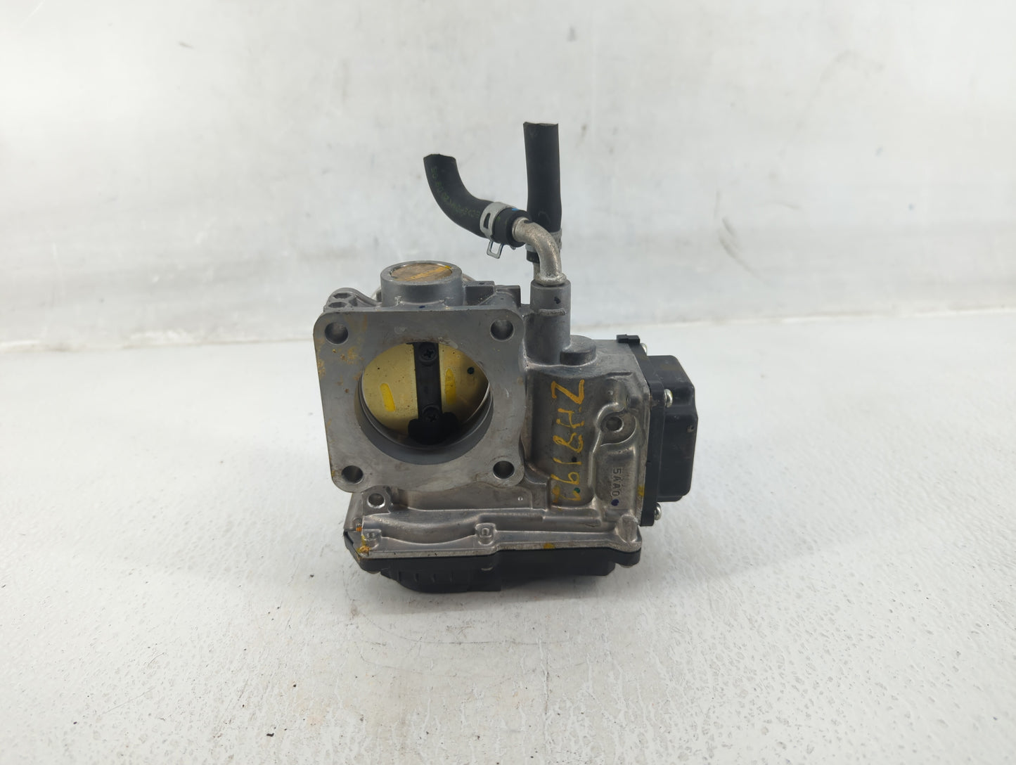 2016-2022 Honda Civic Throttle Body P/N:GMG9A M01110 Fits Fits 2016 2017 2018 2019 2020 2021 2022 OEM Used Auto Parts - Oemu