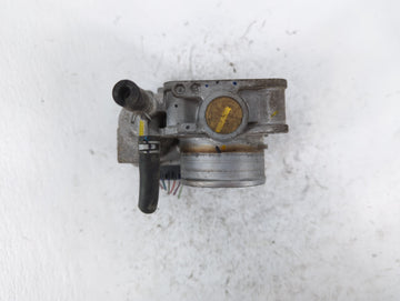 2016-2022 Honda Civic Throttle Body P/N:369729 M101211, GMH1A Fits Fits 2016 2017 2018 2019 2020 2021 2022 OEM Used Auto Parts