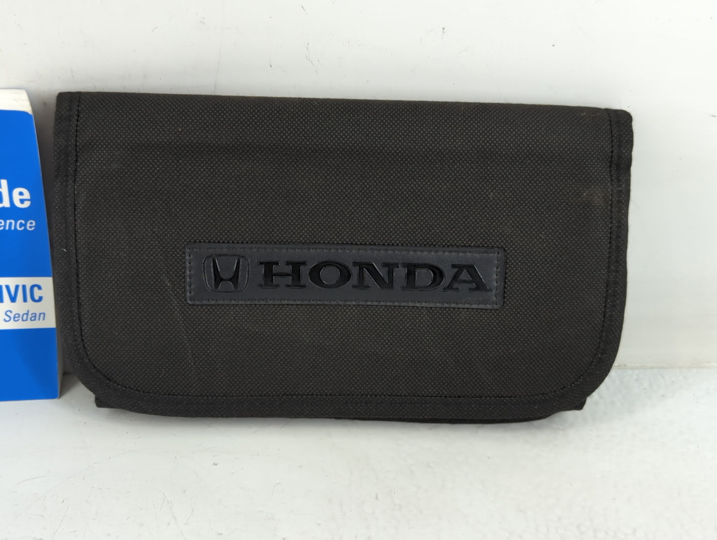 2021 Honda Civic Owners Manual Book Guide P/N:00X31-TBA-G500 OEM Used Auto Parts - Oemusedautoparts1.com