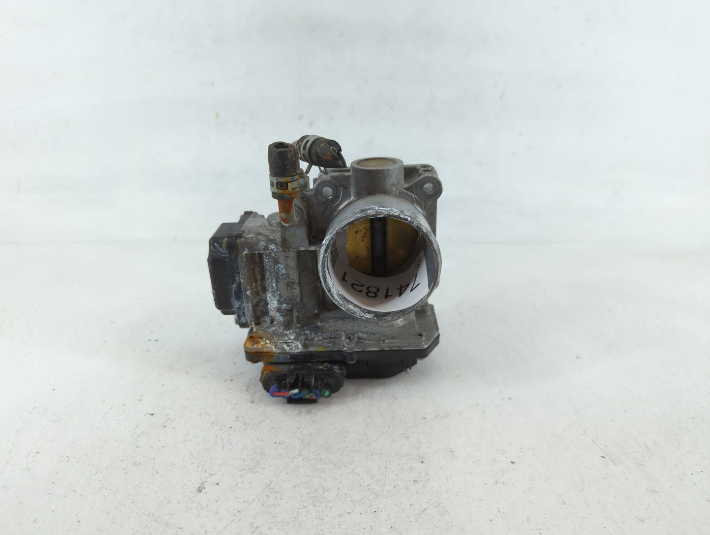 2016-2022 Honda Civic Throttle Body P/N:126556 GMG9A Fits Fits 2016 2017 2018 2019 2020 2021 2022 OEM Used Auto Parts - Oemu