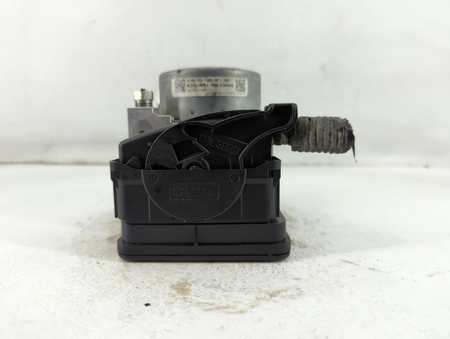 2020-2021 Honda Civic ABS Pump Control Module Replacement P/N:57110-TGG-L330-M1 Fits Fits 2020 2021 OEM Used Auto Parts - Oe