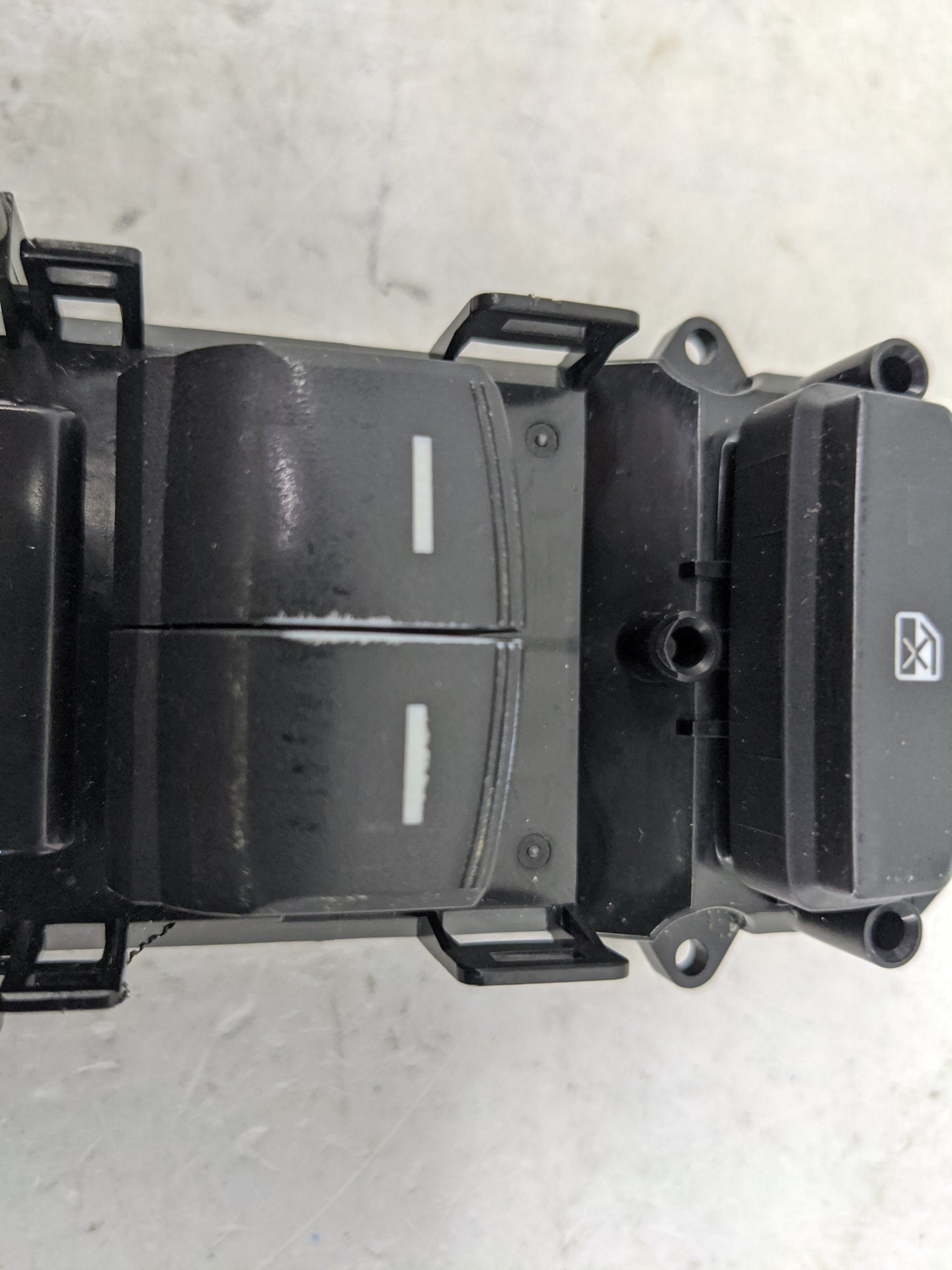 2017-2021 Honda Clarity Master Power Window Switch Replacement Driver Side Left P/N:M64683 Fits Fits 2017 2018 2019 2020 202