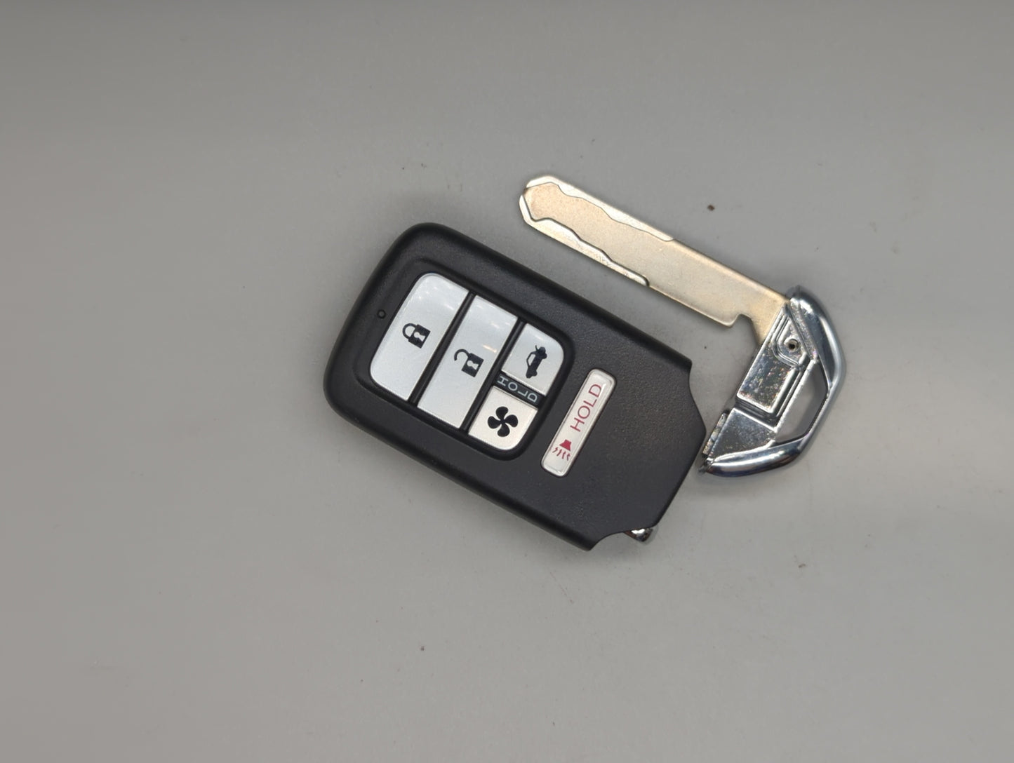 Honda Clarity Keyless Entry Remote Fob KR5V2X driver1 72147-TRT-A01 5 buttons - Oemusedautoparts1.com