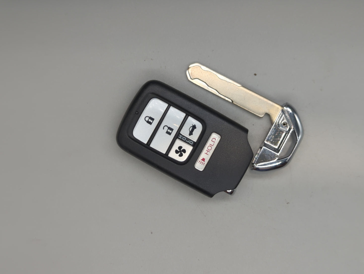 Honda Clarity Keyless Entry Remote Fob KR5V2X driver1 72147-TRT-A01 5 buttons - Oemusedautoparts1.com