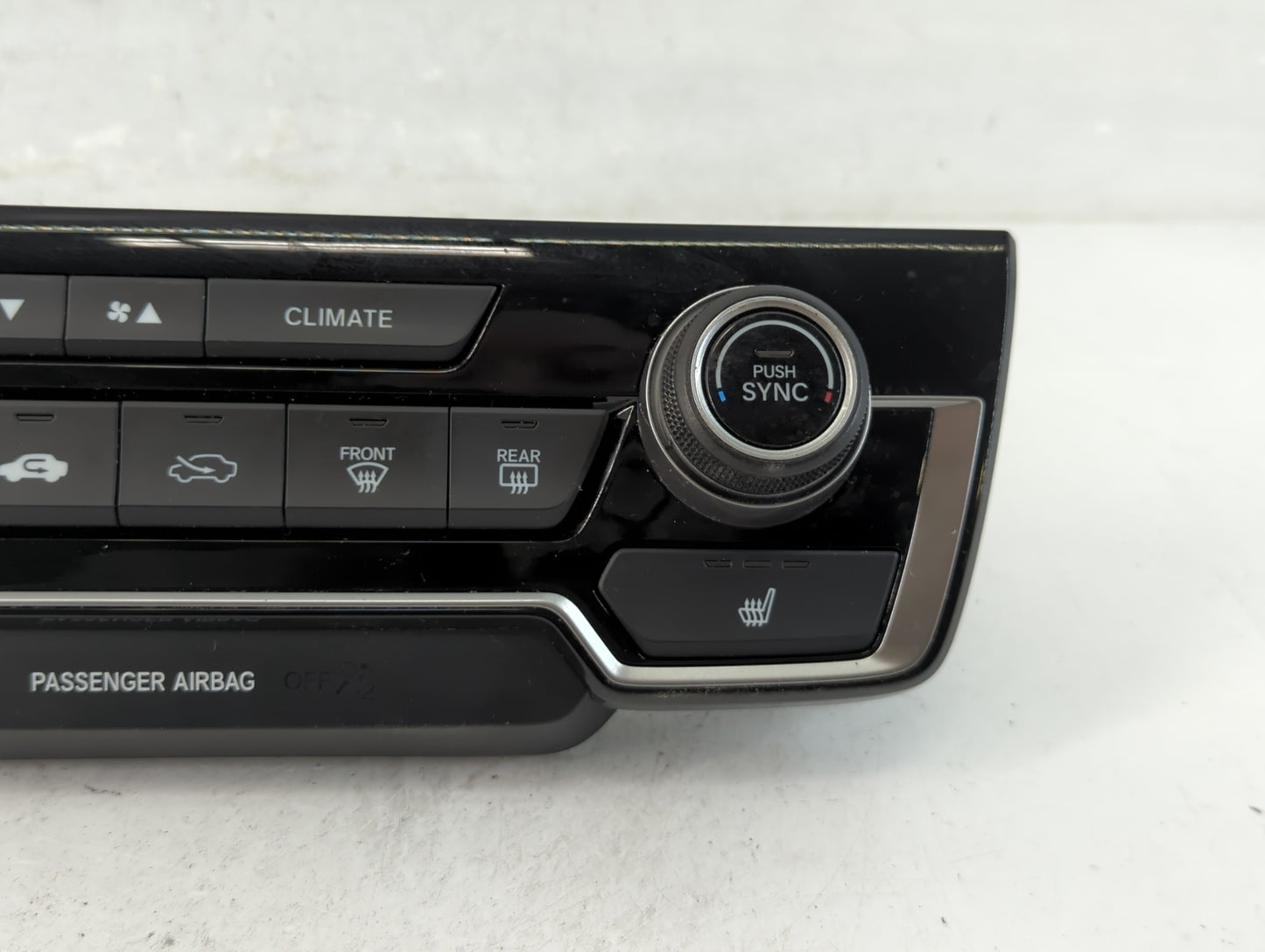 2020-2022 Honda Cr-V Climate Control Module Temperature AC/Heater Replacement P/N:79620TLAA510C1 14021095630 Fits OEM Used A