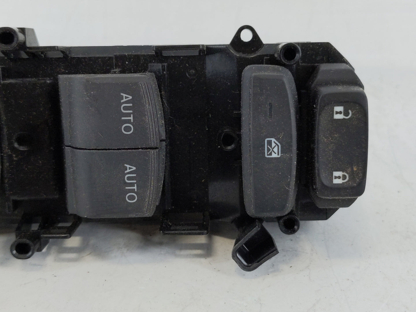2017-2022 Honda Cr-V Master Power Window Switch Replacement Driver Side Left P/N:M64590 Fits Fits 2017 2018 2019 2020 2021 2