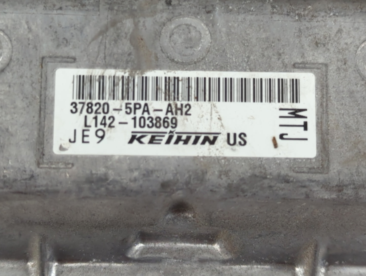 2021-2022 Honda Cr-V PCM Engine Control Computer ECU ECM PCU OEM P/N:37820-5PA-AH2 Fits Fits 2021 2022 OEM Used Auto Parts -