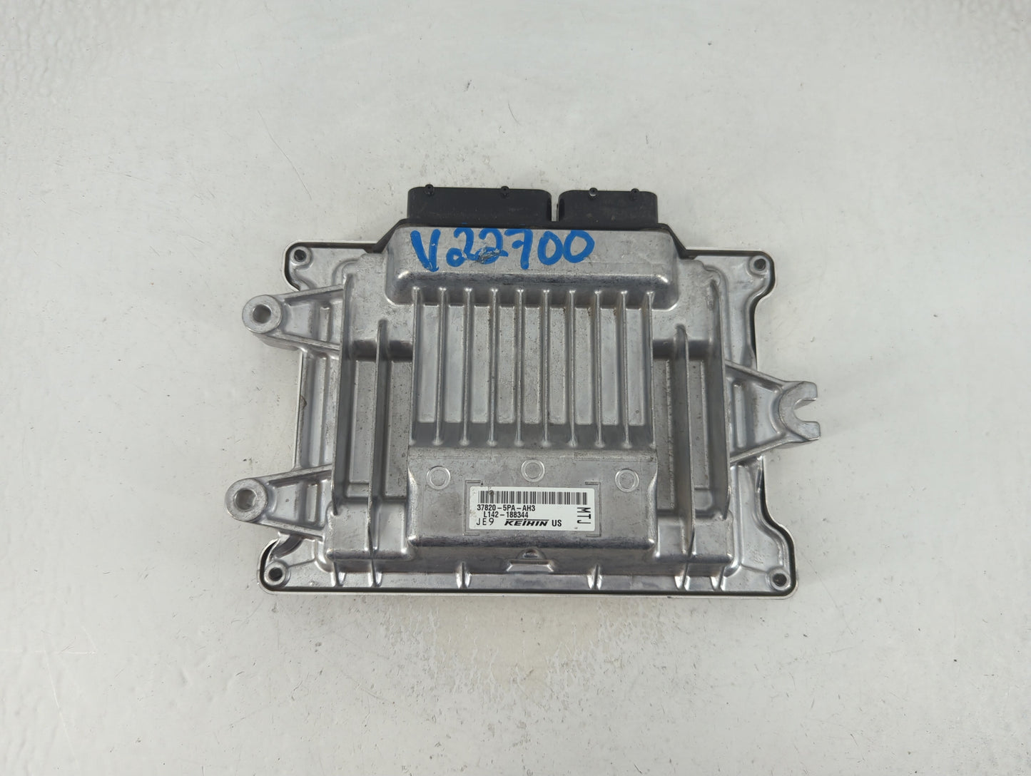 2021-2022 Honda Cr-V PCM Engine Control Computer ECU ECM PCU OEM P/N:37820-5PA-AH2 Fits Fits 2021 2022 OEM Used Auto Parts -