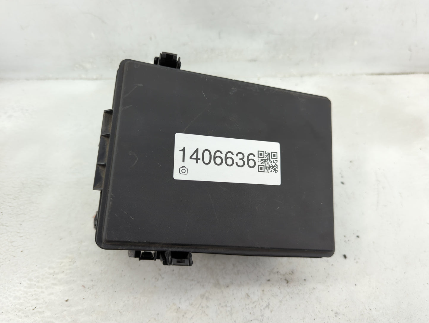 2017-2022 Honda Cr-V Fusebox Fuse Box Panel Relay Module Fits Fits 2017 2018 2019 2020 2021 2022 OEM Used Auto Parts - Oemus