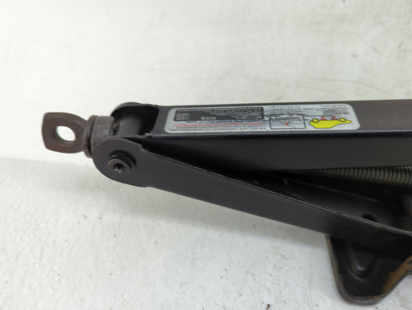 2021 Honda Cr-v Spare Scissor Car Jack - Oemusedautoparts1.com