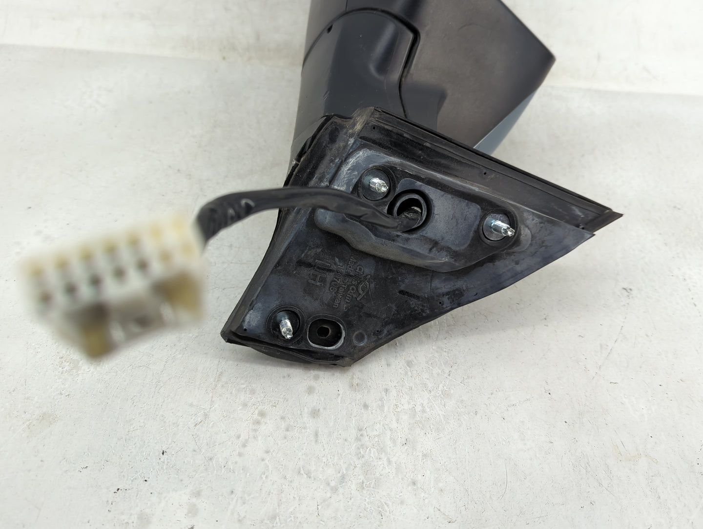 2017-2022 Honda Cr-V Driver Side View Mirror - Left Door Mirror OEM Used - Oemusedautoparts1.com
