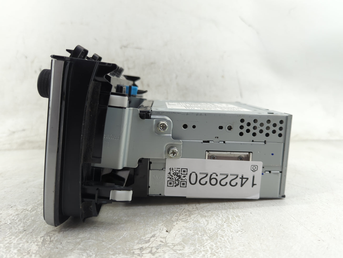 2018-2021 Honda Cr-V Radio AM FM Cd Player Receiver Replacement P/N:39101-TLA-AA1-M1 Fits Fits 2018 2019 2020 2021 OEM Used 
