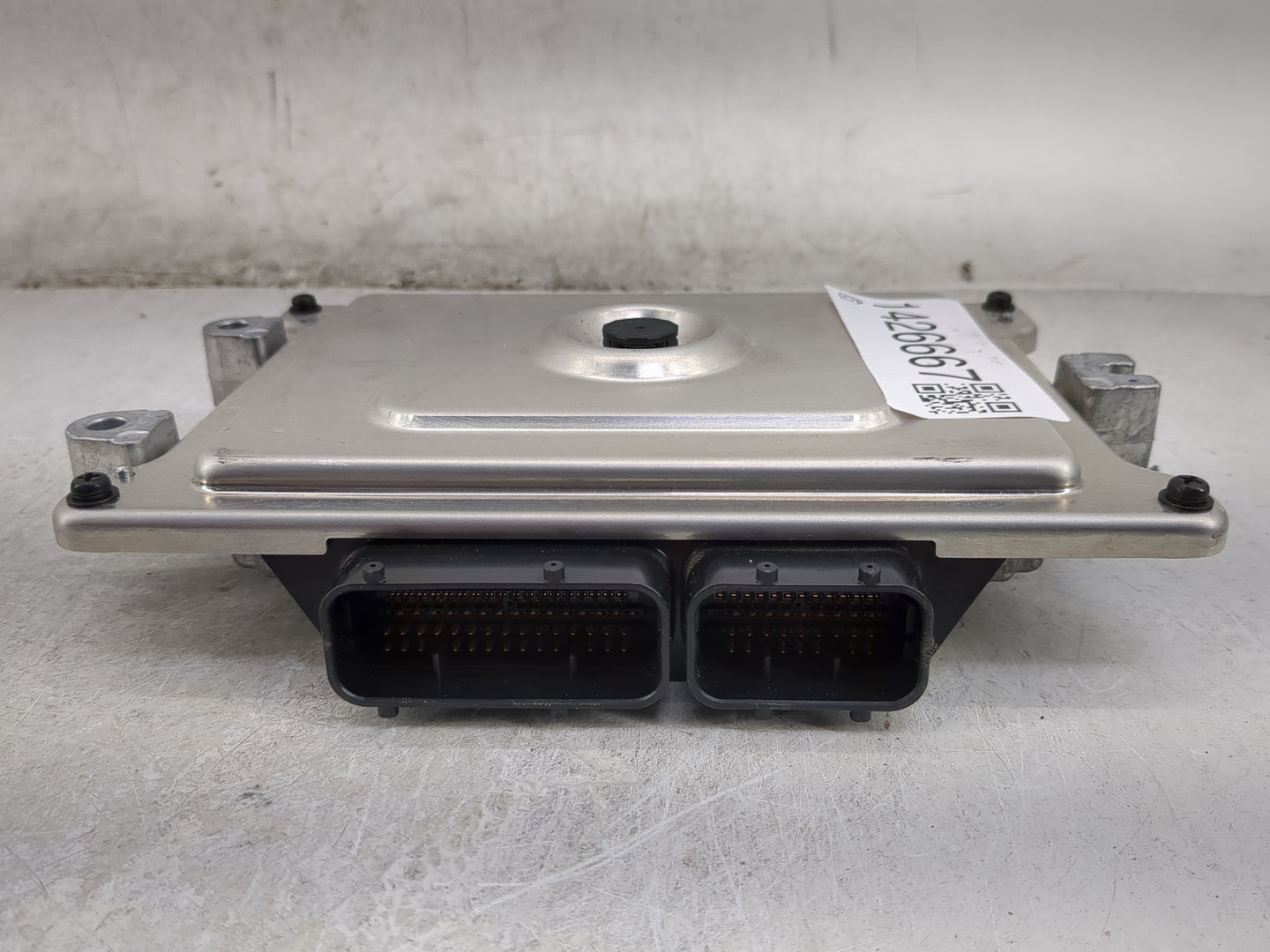 2021-2022 Honda Cr-V PCM Engine Control Computer ECU ECM PCU OEM P/N:37820-5PA-AH2 Fits Fits 2021 2022 OEM Used Auto Parts -
