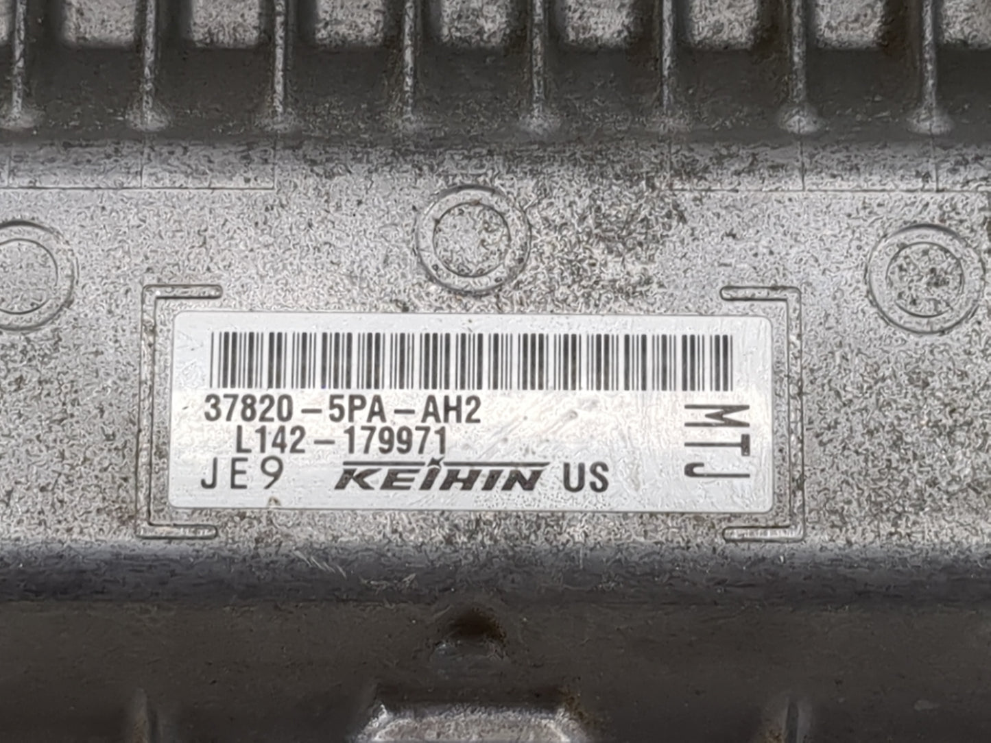 2021-2022 Honda Cr-V PCM Engine Control Computer ECU ECM PCU OEM P/N:37820-5PA-AH2 Fits Fits 2021 2022 OEM Used Auto Parts -