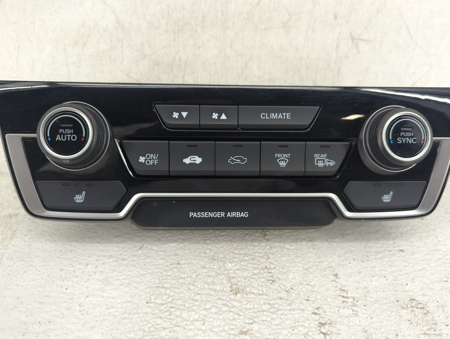 2020-2022 Honda Cr-V Climate Control Module Temperature AC/Heater Replacement P/N:79620TLAA510M1 79620TLAA510C1 Fits OEM Use