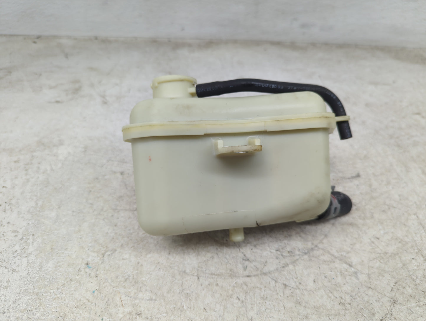 2021 Honda Cr-v Radiator Coolant Overflow Expansion Tank Bottle - Oemusedautoparts1.com