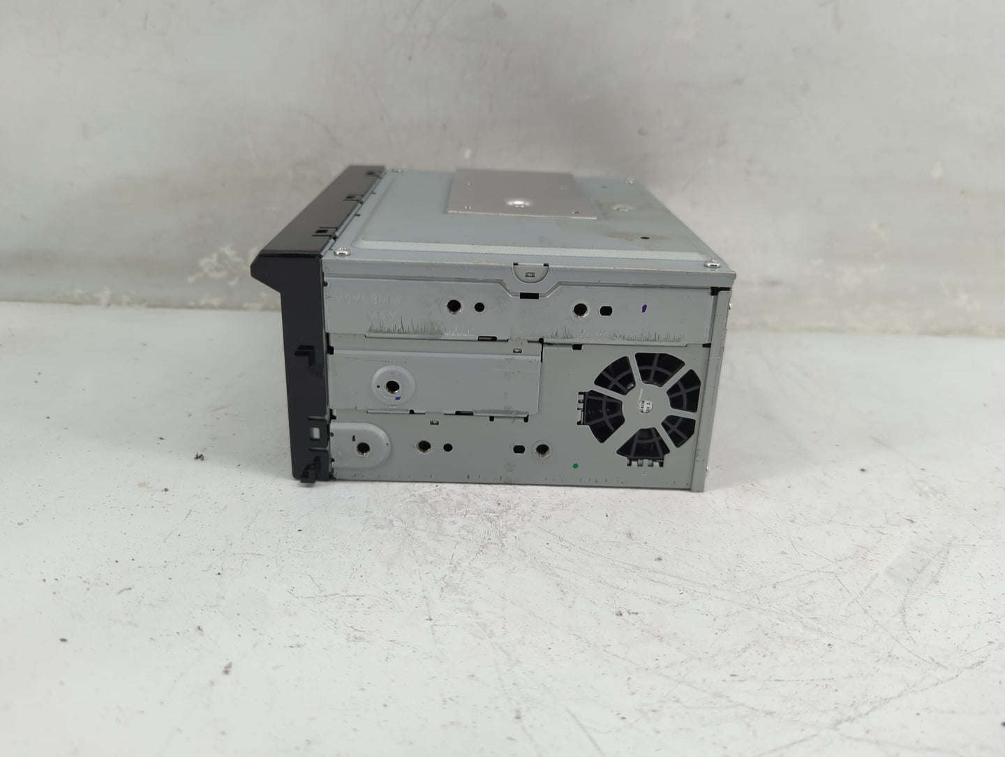 2018-2021 Honda Cr-V Radio AM FM Cd Player Receiver Replacement Fits Fits 2018 2019 2020 2021 OEM Used Auto Parts - Oemuseda
