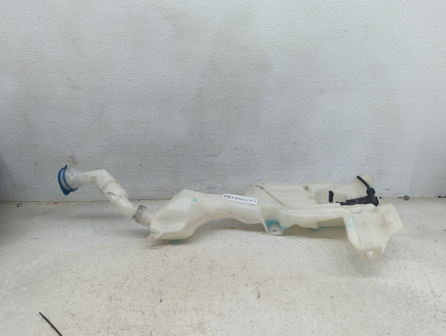 2020-2022 Honda Cr-v Windshield Washer Fluid Reservoir Bottle Oem - Oemusedautoparts1.com