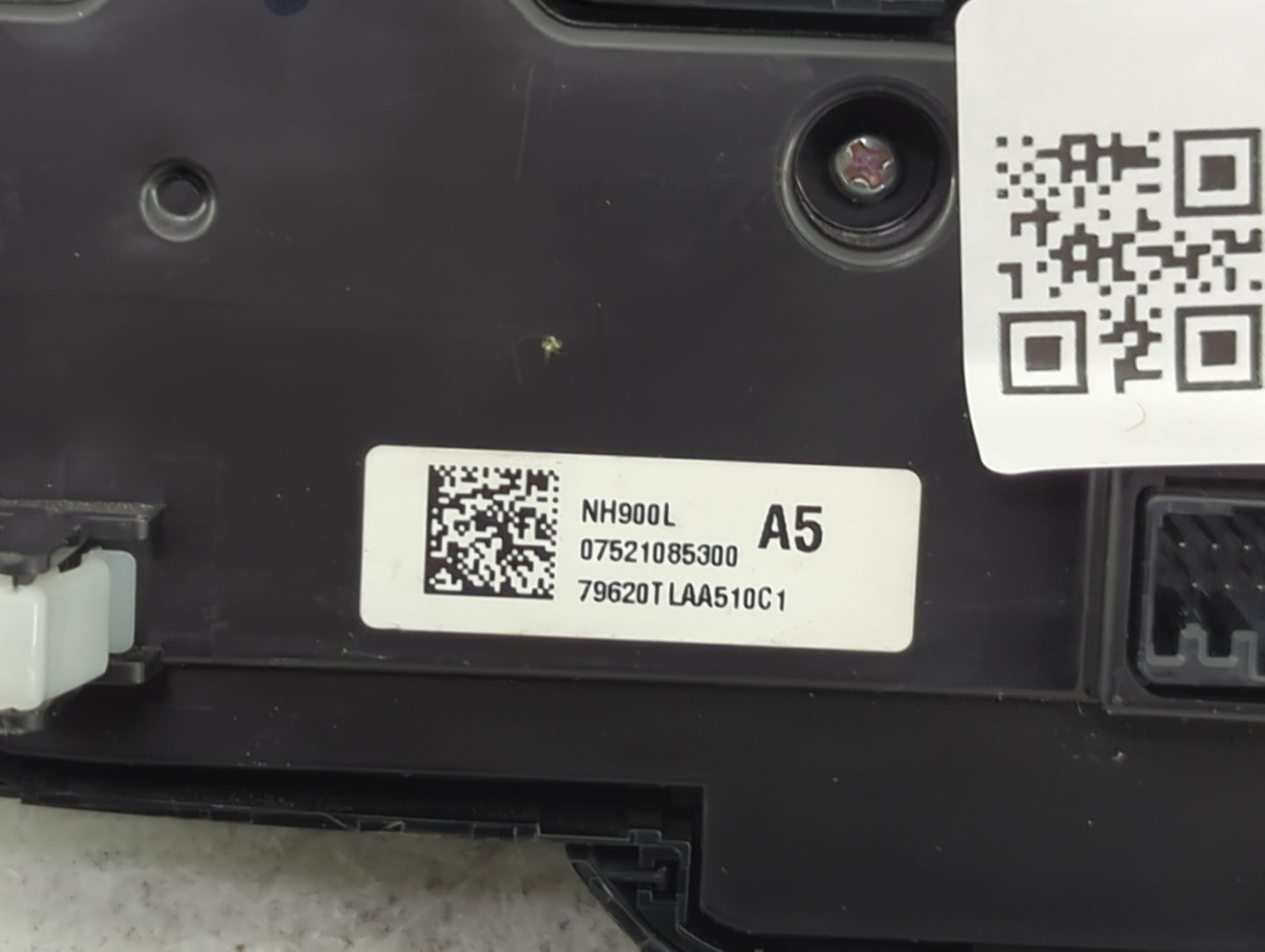 2021-2022 Honda Cr-V Climate Control Module Temperature AC/Heater Replacement P/N:79620TLAA510C1 07521085300 Fits Fits 2021 