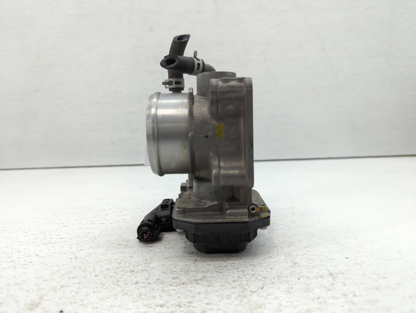 2020-2022 Honda Cr-V Throttle Body P/N:M22851154203 Fits Fits 2016 2017 2018 2019 2020 2021 2022 OEM Used Auto Parts - Oemus
