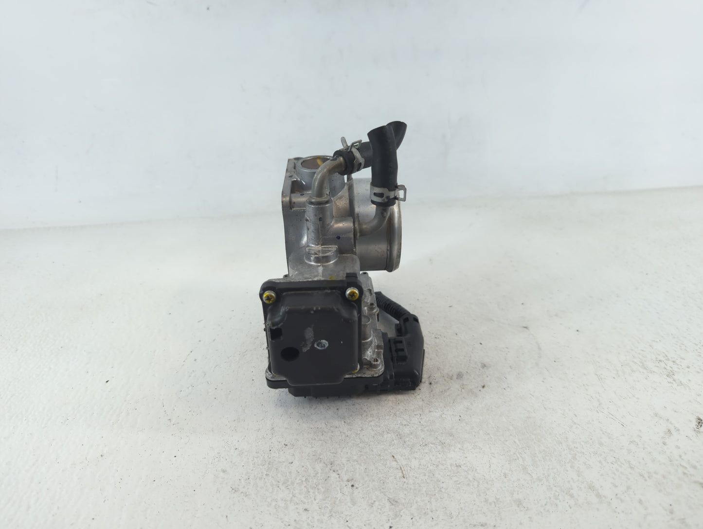 2020-2022 Honda Cr-V Throttle Body P/N:410965 M01130, GMG9A Fits Fits 2016 2017 2018 2019 2020 2021 2022 OEM Used Auto Parts
