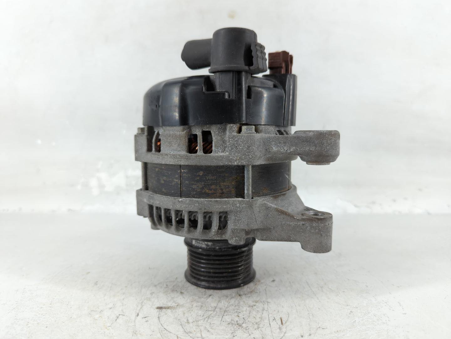 2020-2022 Honda Cr-V Alternator Replacement Generator Charging Assembly Engine OEM P/N:104211-4340 Fits OEM Used Auto Parts 