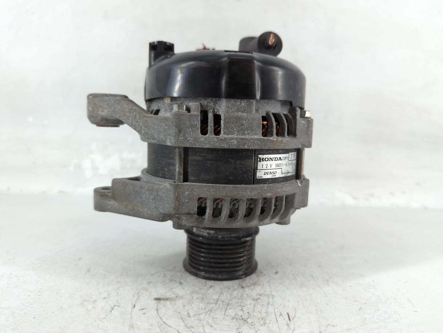 2020-2022 Honda Cr-V Alternator Replacement Generator Charging Assembly Engine OEM P/N:104211-4340 Fits OEM Used Auto Parts 