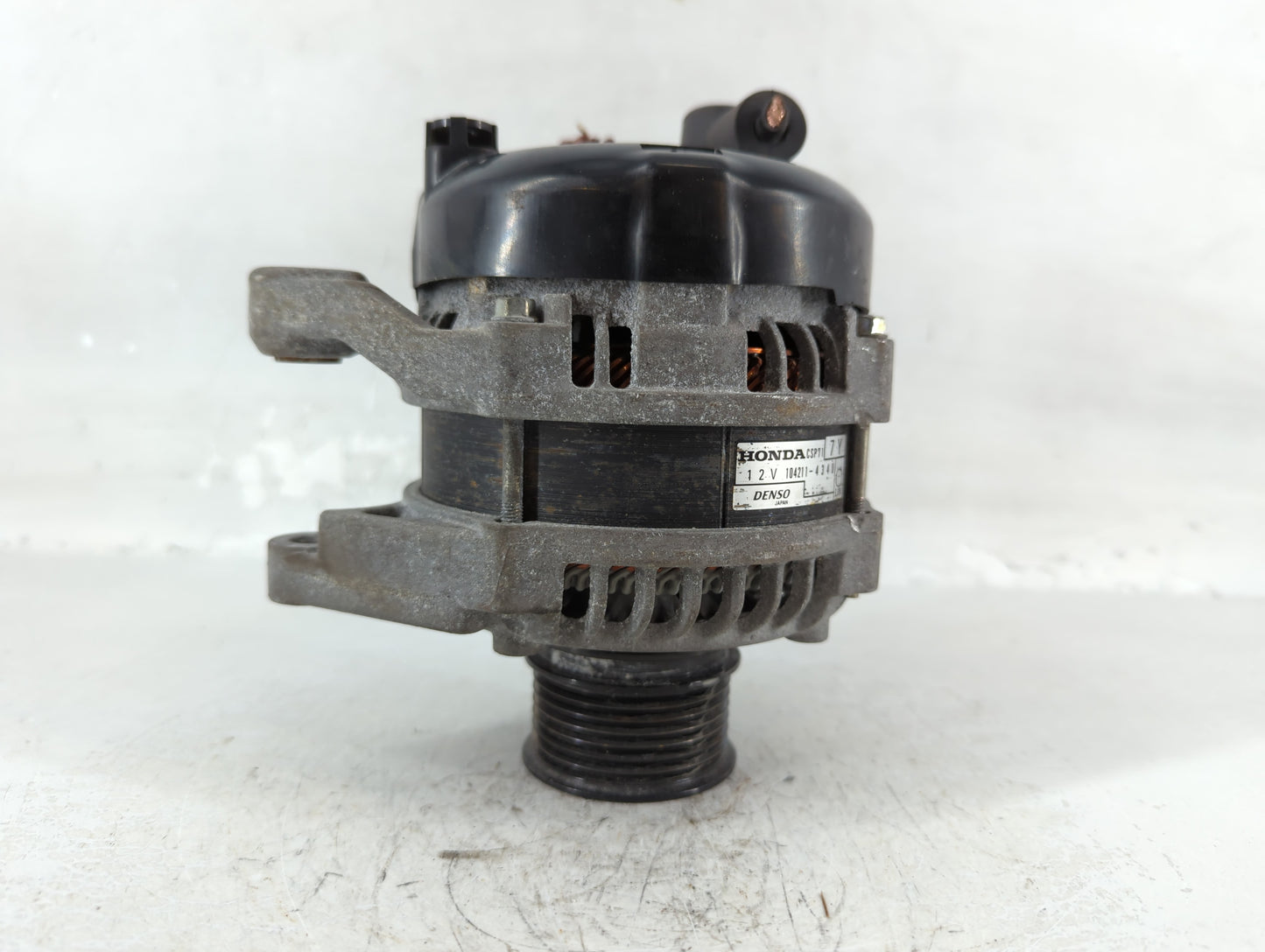 2020-2022 Honda Cr-V Alternator Replacement Generator Charging Assembly Engine OEM P/N:104211-4340 Fits OEM Used Auto Parts 