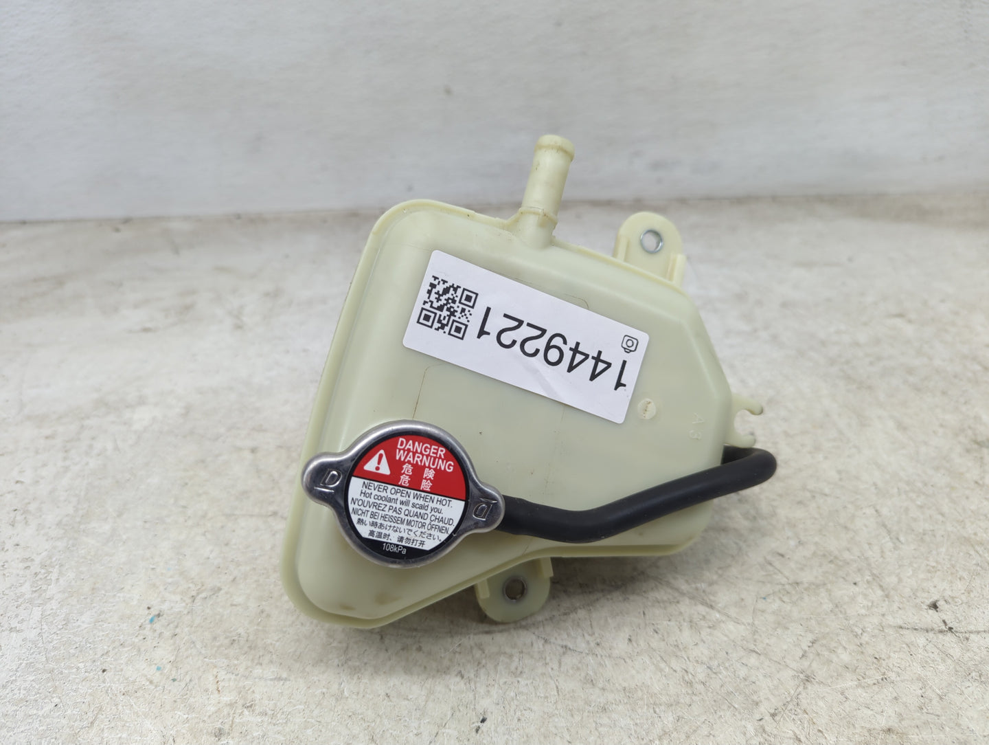 2021 Honda Crv Radiator Coolant Overflow Expansion Tank Bottle - Oemusedautoparts1.com