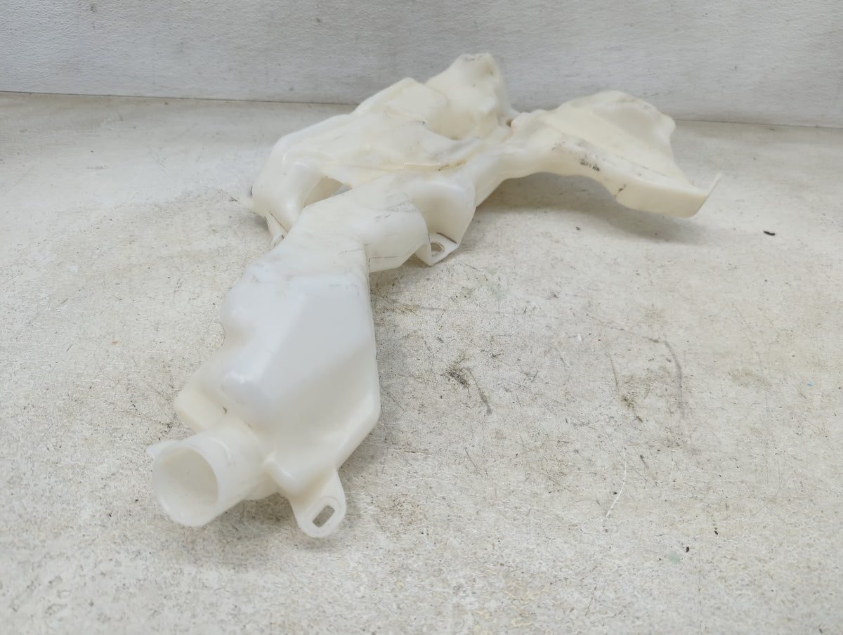2021 Honda Crv Windshield Washer Fluid Reservoir Bottle Oem - Oemusedautoparts1.com