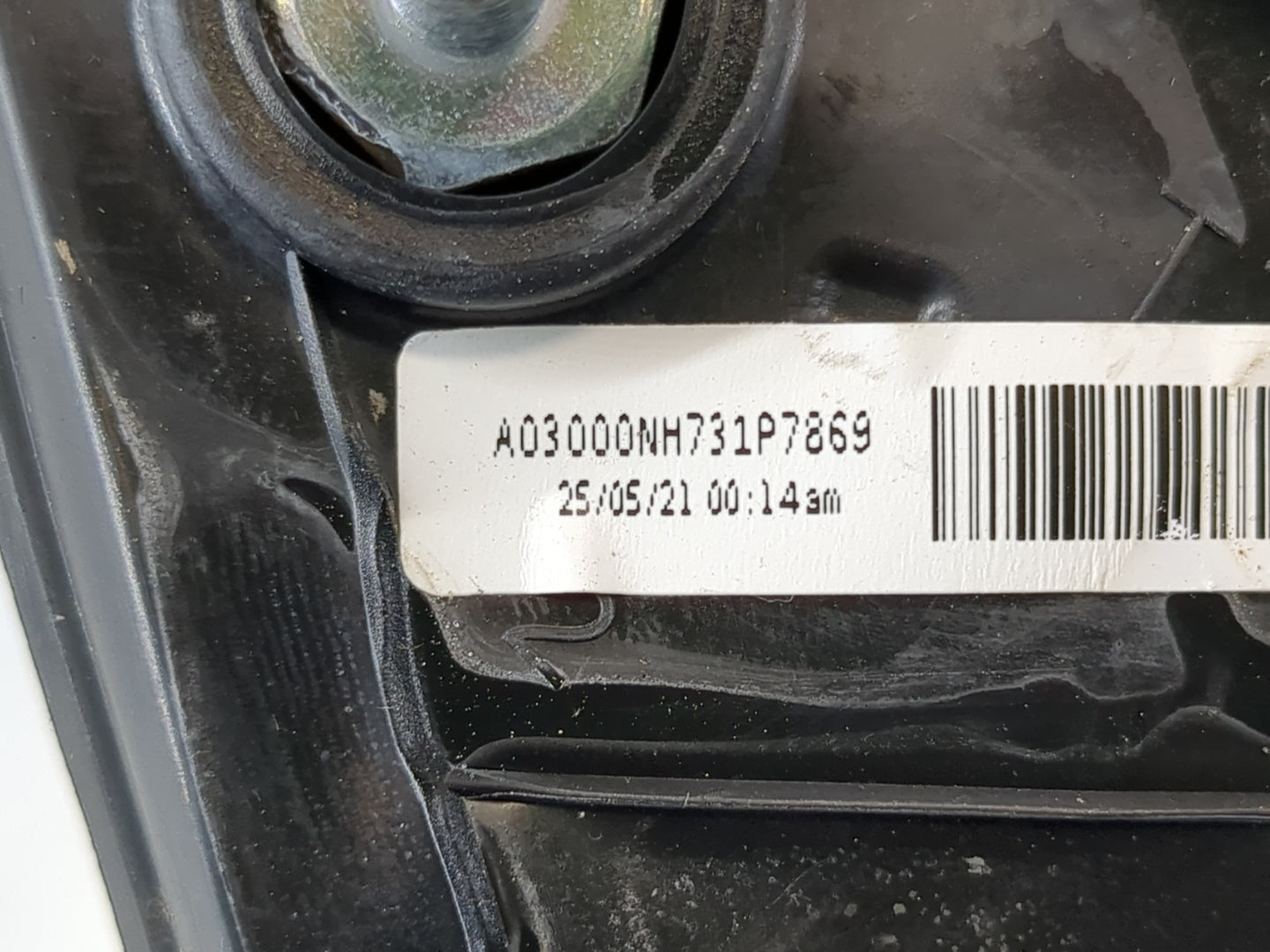 2021 Honda Hr-V Side Mirror Replacement Driver Left View Door Mirror P/N:3000NH700M188 Fits OEM Used Auto Parts - Oemusedaut