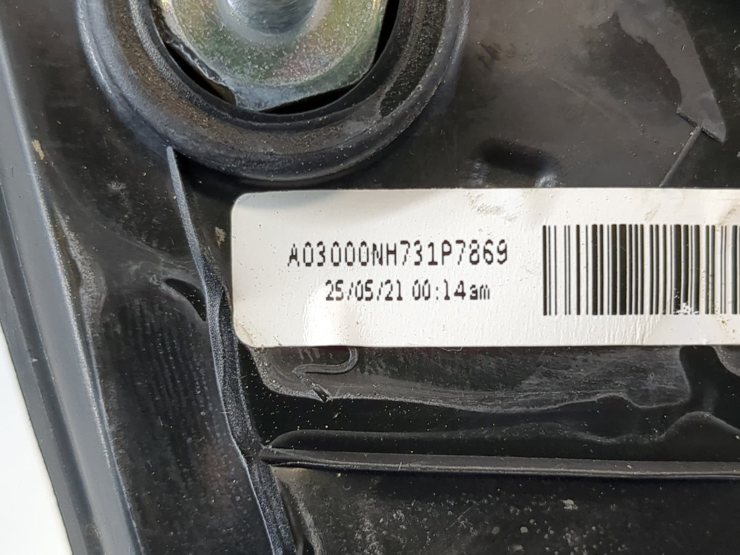 2021 Honda Hr-V Side Mirror Replacement Driver Left View Door Mirror P/N:3000NH700M188 Fits OEM Used Auto Parts - Oemusedaut