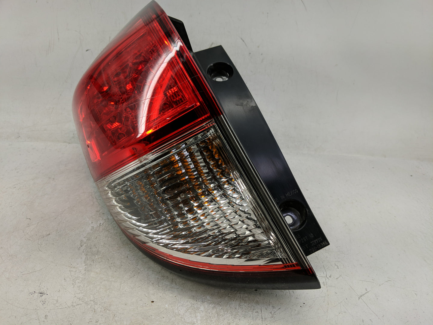 2019-2022 Honda Hr-V Tail Light Assembly Driver Left OEM Fits Fits 2019 2020 2021 2022 OEM Used Auto Parts - Oemusedautopart