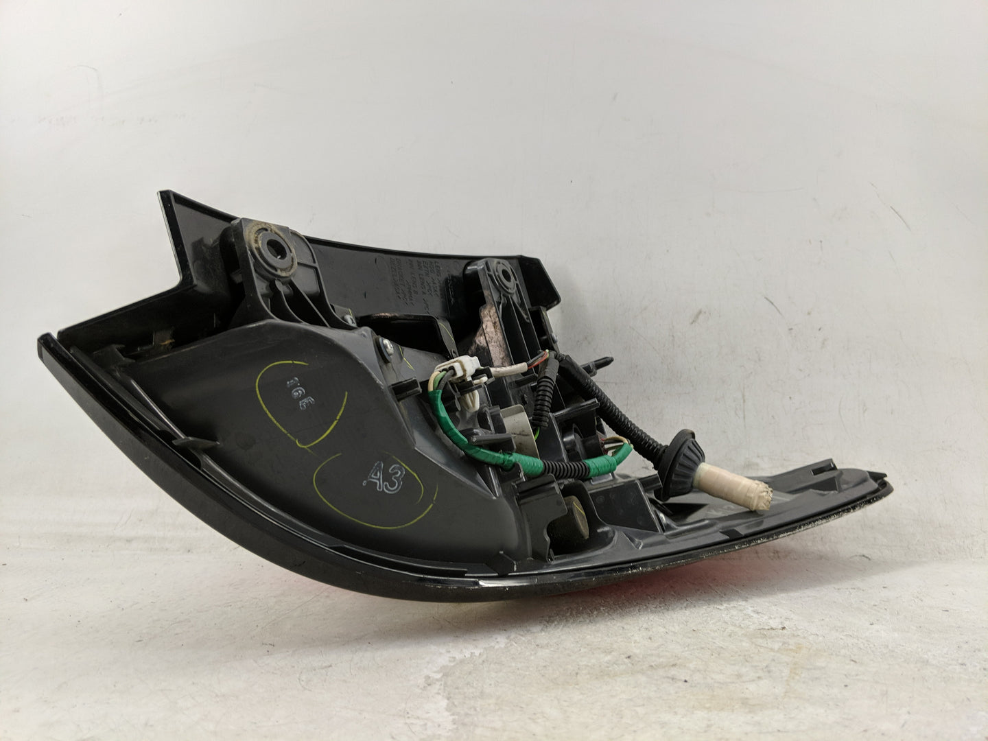 2019-2022 Honda Hr-V Tail Light Assembly Driver Left OEM Fits Fits 2019 2020 2021 2022 OEM Used Auto Parts - Oemusedautopart