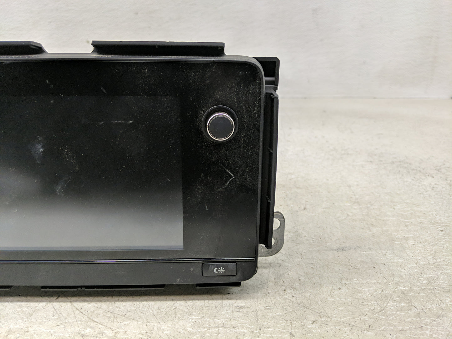 2019-2022 Honda Hr-V Radio AM FM Cd Player Receiver Replacement P/N:39170T7AA11 Fits Fits 2019 2020 2021 2022 OEM Used Auto 