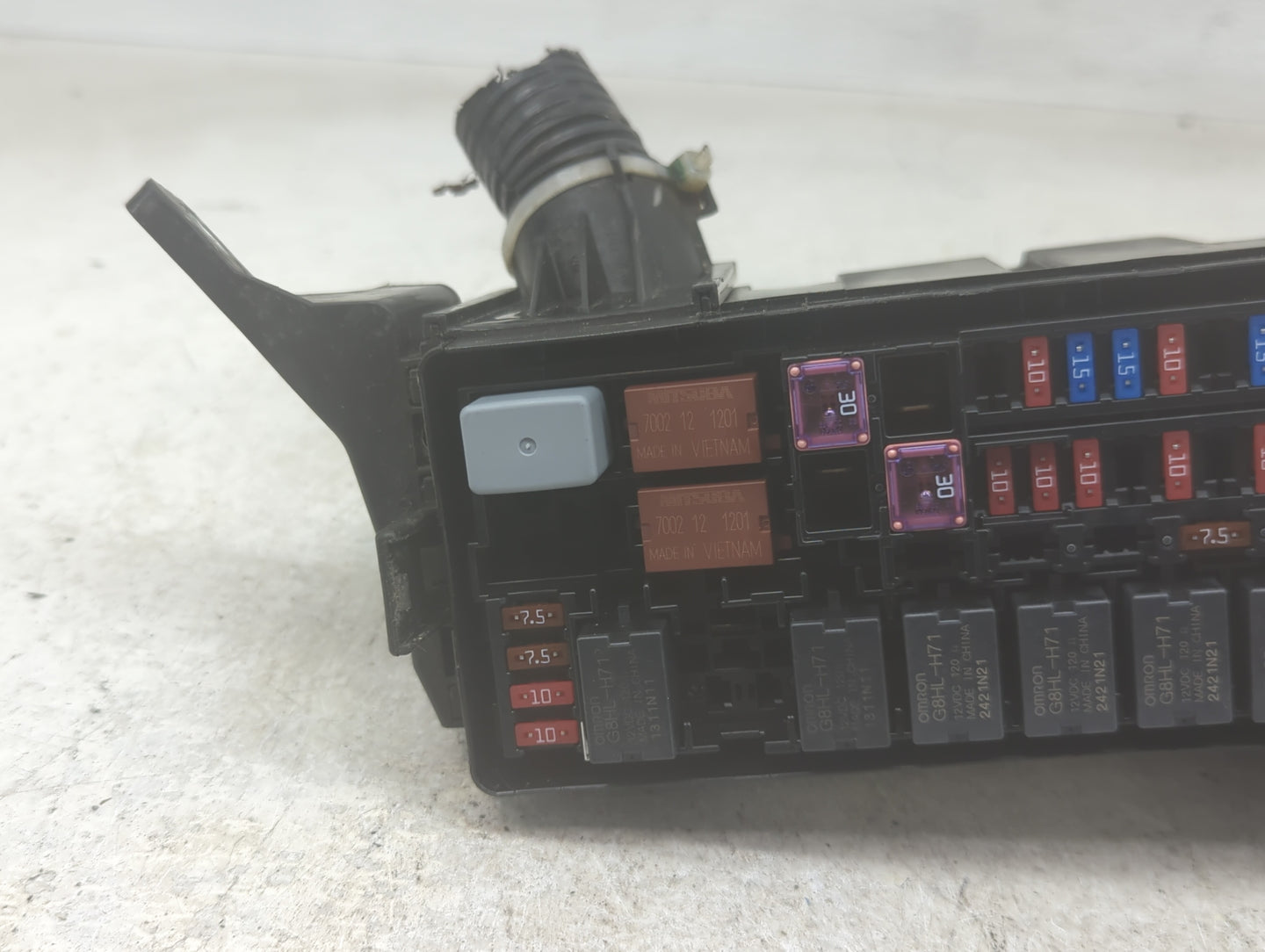 2020-2022 Honda Hr-V Fusebox Fuse Box Panel Relay Module Fits Fits 2020 2021 2022 OEM Used Auto Parts - Oemusedautoparts1.co