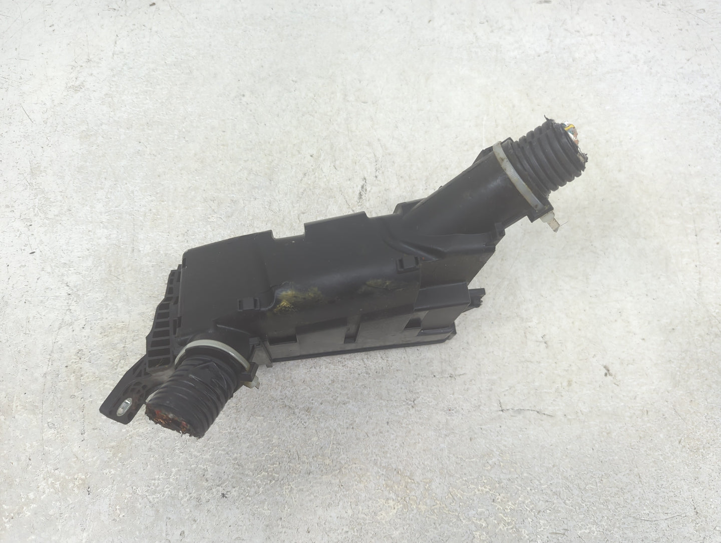 2020-2022 Honda Hr-V Fusebox Fuse Box Panel Relay Module Fits Fits 2020 2021 2022 OEM Used Auto Parts - Oemusedautoparts1.co