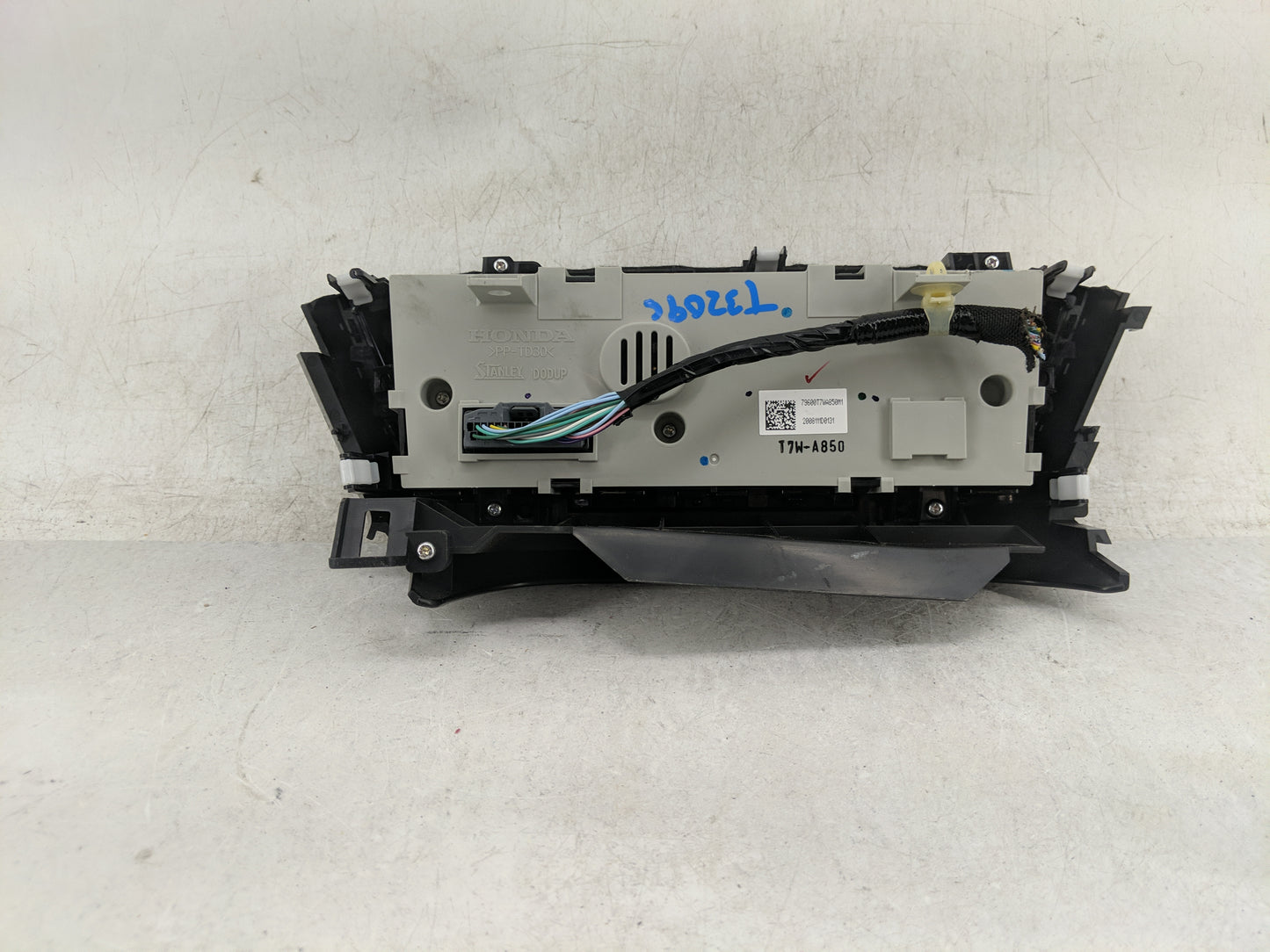 2016-2022 Honda Hr-V Climate Control Module Temperature AC/Heater Replacement P/N:79600T7WA850M1 T7W-A850 Fits OEM Used Auto