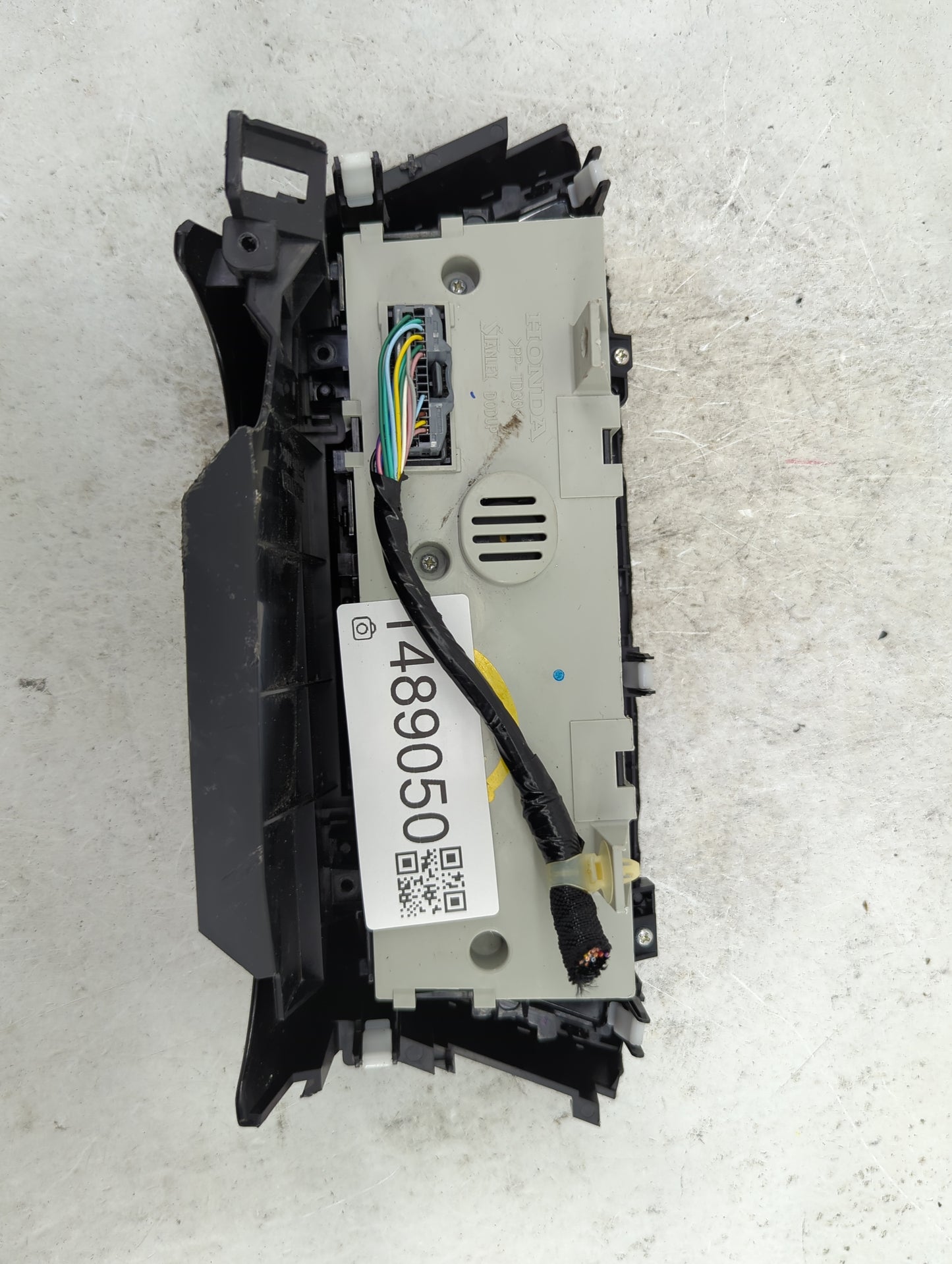 2021 Honda Hr-V Climate Control Module Temperature AC/Heater Replacement Fits OEM Used Auto Parts - Oemusedautoparts1.com