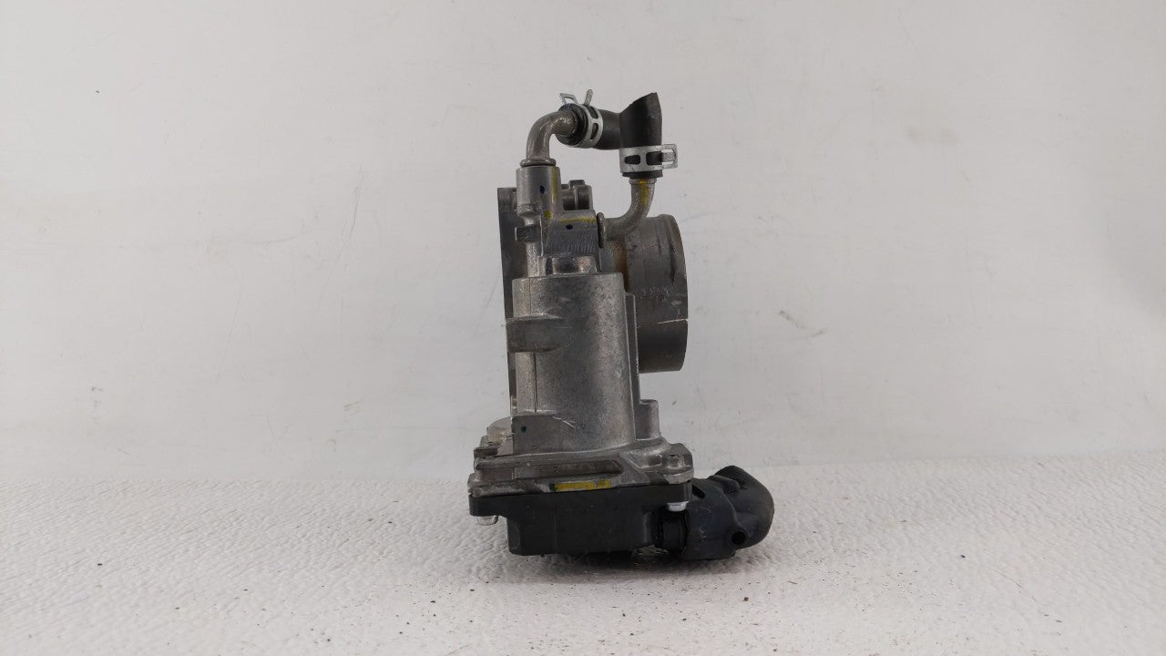 2016-2019 Honda Hr-V Throttle Body P/N:GMA3A GMF3B Fits Fits 2012 2013 2014 2015 2016 2017 2018 2019 OEM Used Auto Parts - O