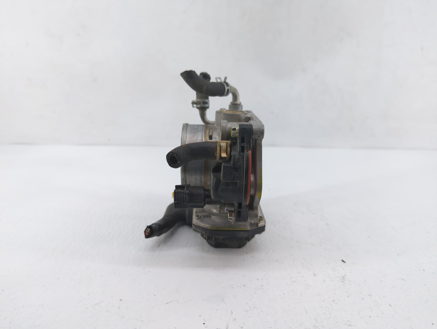 2016-2019 Honda Hr-V Throttle Body P/N:GMA3A 288770, GMF3B Fits Fits 2012 2013 2014 2015 2016 2017 2018 2019 OEM Used Auto P