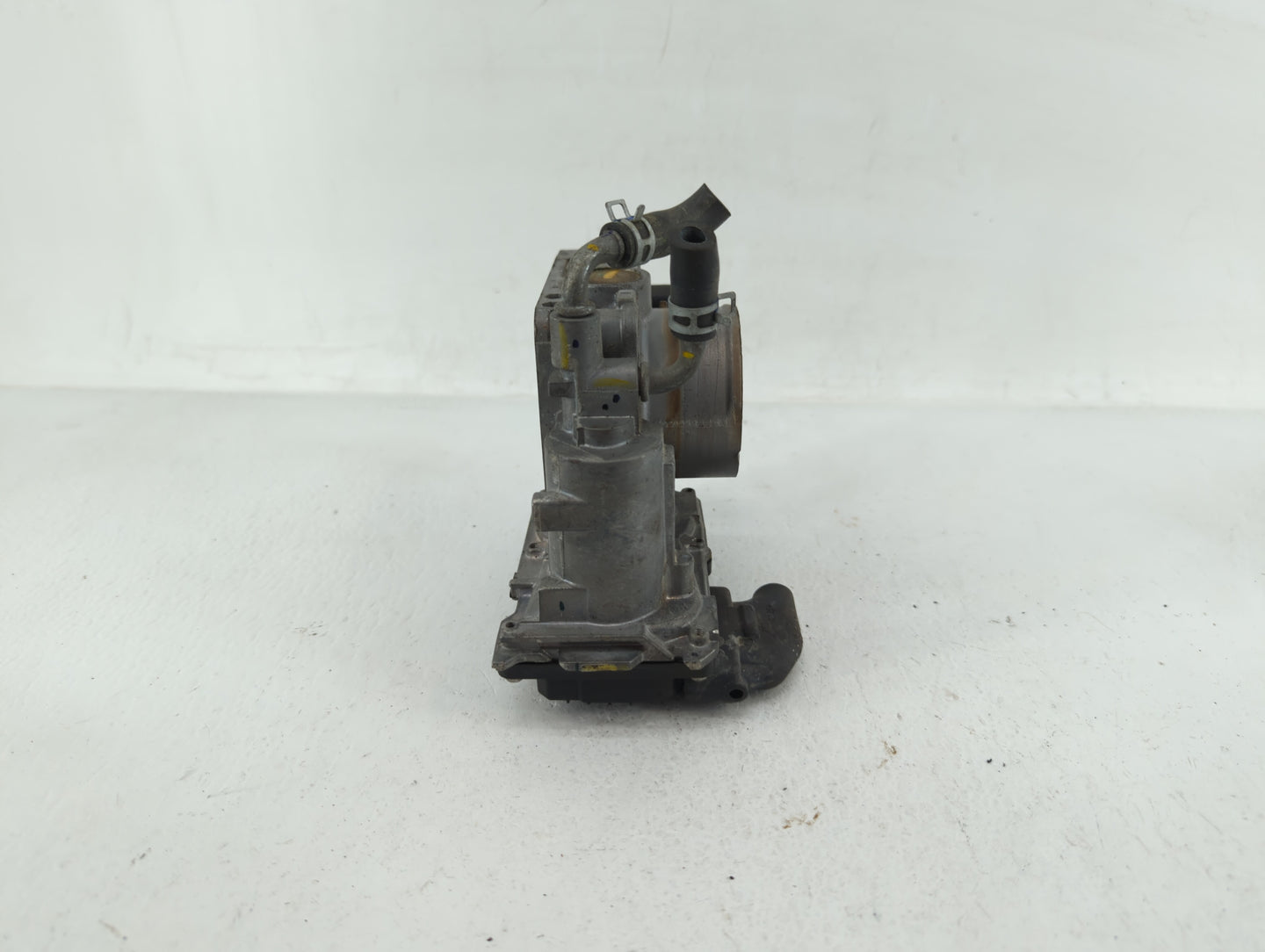 2016-2022 Honda Hr-V Throttle Body P/N:GMA3A GMF3B Fits Fits 2012 2013 2014 2015 2016 2017 2018 2019 2020 2021 2022 OEM Used