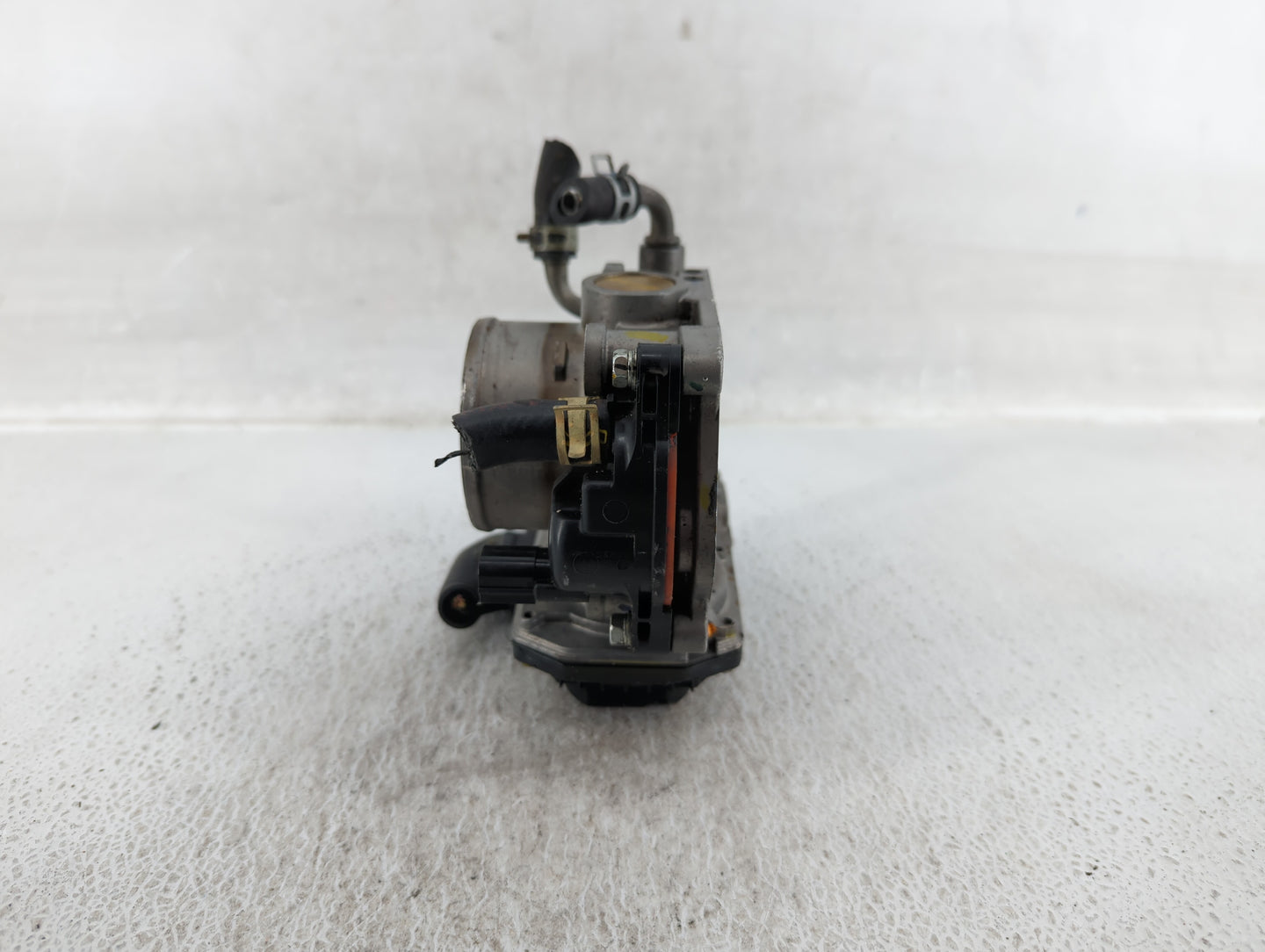 2016-2022 Honda Hr-V Throttle Body P/N:M110610 109240 Fits Fits 2012 2013 2014 2015 2016 2017 2018 2019 2020 2021 2022 OEM U