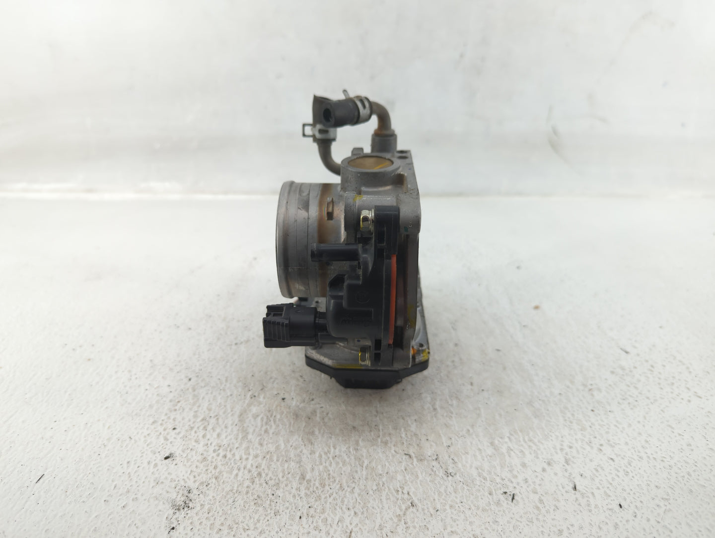 2016-2022 Honda Hr-V Throttle Body Fits Fits 2012 2013 2014 2015 2016 2017 2018 2019 2020 2021 2022 OEM Used Auto Parts - Oe