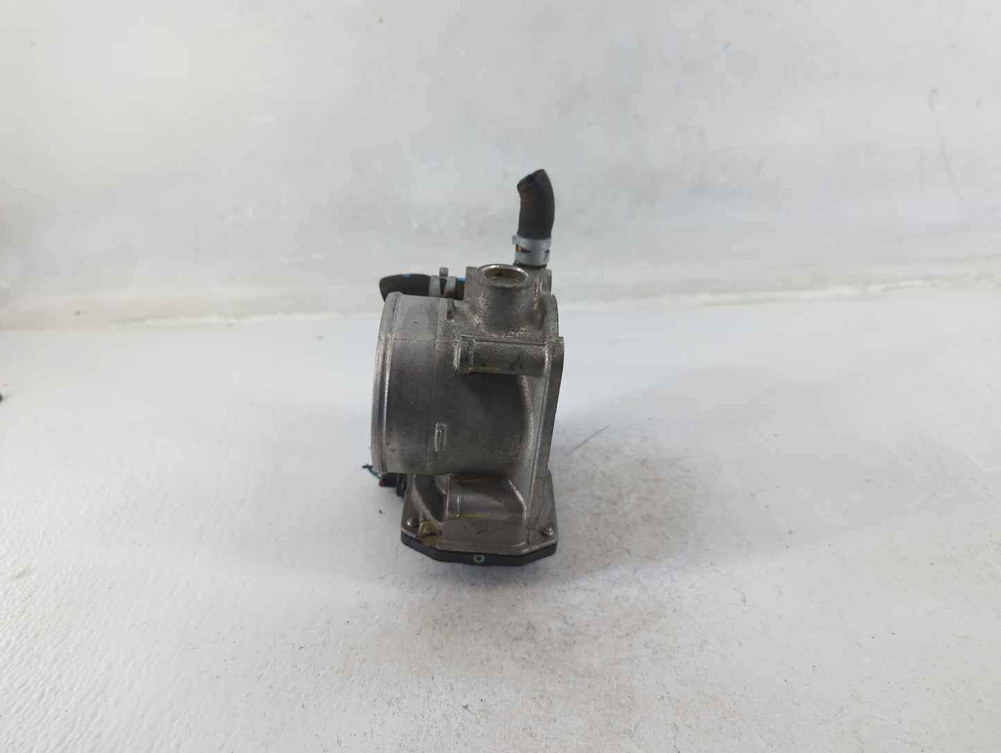 2016-2022 Honda Hr-V Throttle Body P/N:22030-0P010 Fits Fits 2012 2013 2014 2015 2016 2017 2018 2019 2020 2021 2022 OEM Used