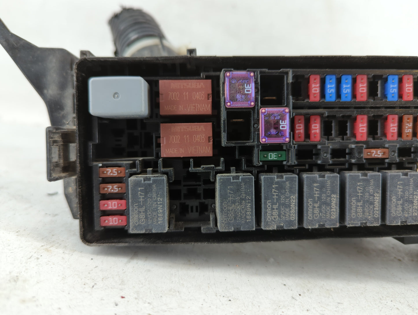 2020-2022 Honda Hr-V Fusebox Fuse Box Panel Relay Module P/N:T7A-A11 4063 Fits Fits 2020 2021 2022 OEM Used Auto Parts - Oem